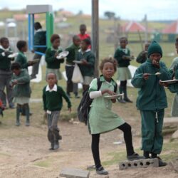 School children eat lunch